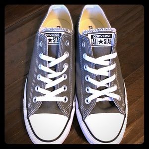Gray Women’s Converse Sz 8.5